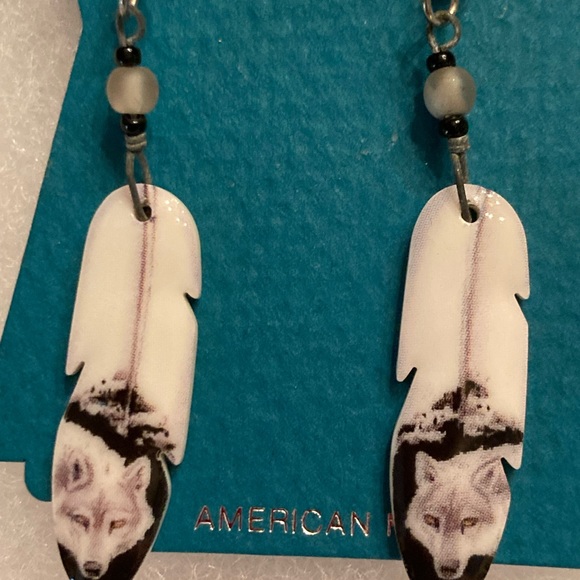 White Wolf handcrafted Earrings - Picture 5 of 8